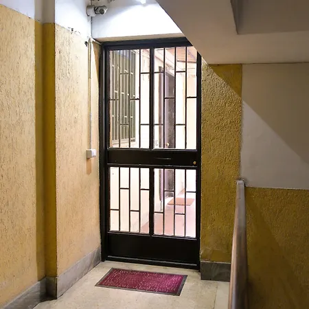 Domus 42 4* Nápoly