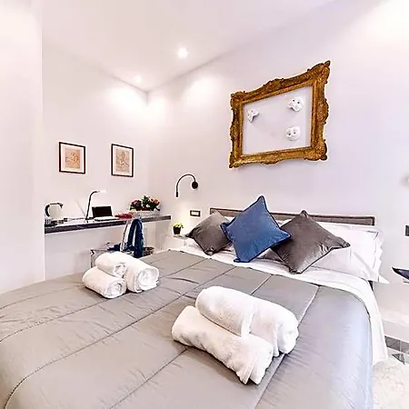 Domus 42 Affittacamere 4*