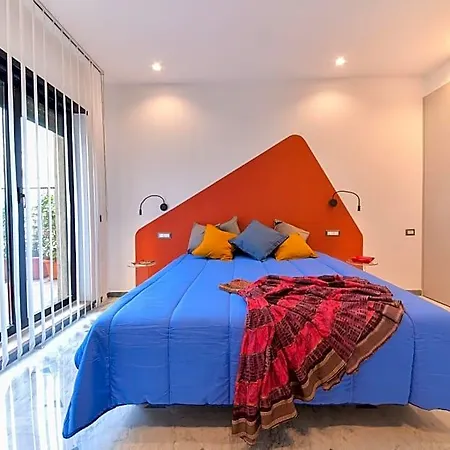 Domus 42 Affittacamere Napoli