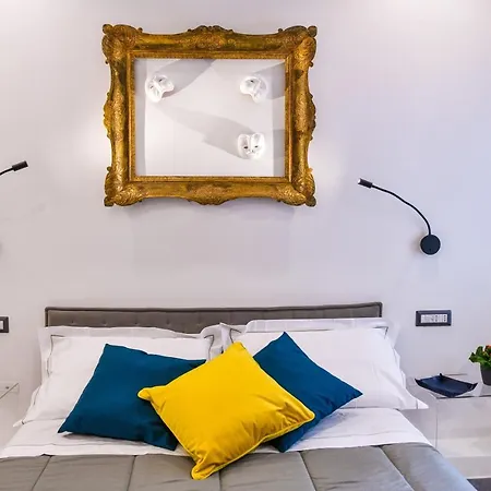 Domus 42 Неаполь