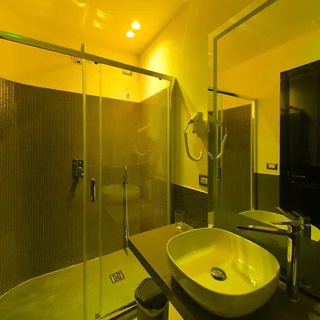 Domus 42 Pensión 4*